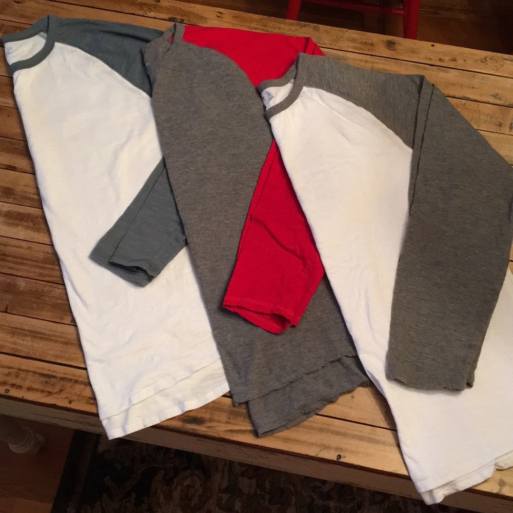 💥Bundle Deal💥 3 Large Gap Baseball Tees